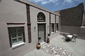 SV Mansion Oia