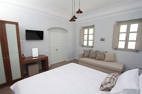 SV Mansion Oia