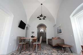 SV Mansion Oia