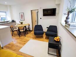 Oakwood Apartment