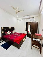 AVR MOTEL
