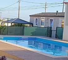 Sesimbra 3 Bedrooms With Shared Pool