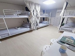Funwave guesthouse in Haeundae