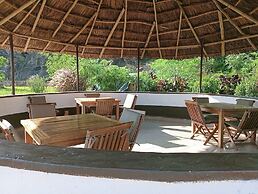 Hoyjiifka Holale Resort