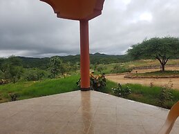 Hoyjiifka Holale Resort