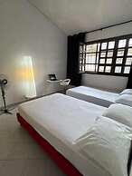 Neoma Houses