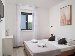 Apartment Infinity