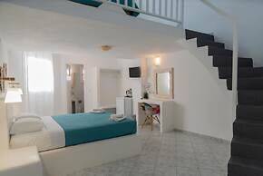 Noème Santorini