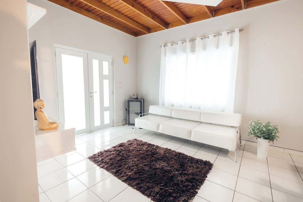 Xelor Cozy Home Generator/cistern Bayamón