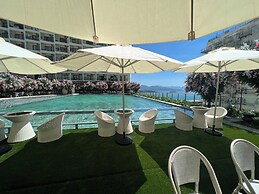 Apartment With Seaview