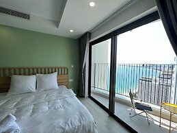 Apartment With Seaview