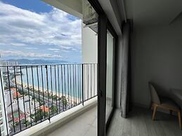Apartment With Seaview