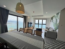 Apartment With Seaview