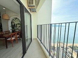 Apartment With Seaview