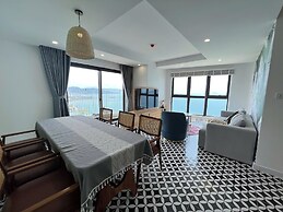 Apartment With Seaview