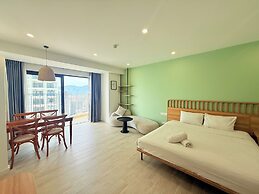 Apartment With Seaview