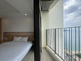 Apartment With Seaview
