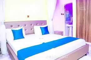 Ten Villa Resort Lodwar
