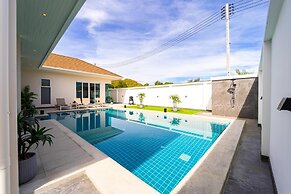 Modern Villa 3BR - Great Location KL3