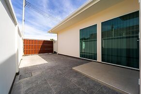 Modern Villa 3BR - Great Location KL3