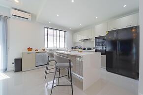 Modern Villa 3BR - Great Location KL3