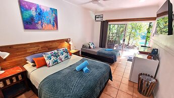 Rainforest Motel