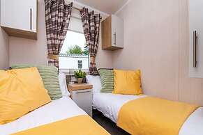 3 Bedroom Luxury Caravan