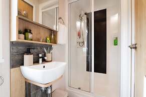 3 Bedroom Luxury Caravan