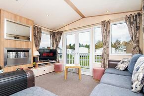3 Bedroom Static Caravan-seton Sands