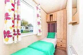 3 Bedroom Static Caravan-seton Sands