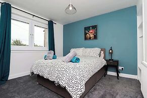 2bed House-free Parking