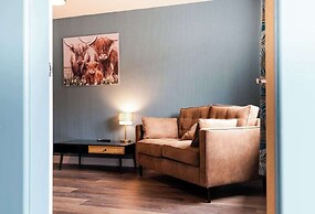 2bed House-free Parking