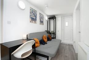Studio in Lincoln in Lincoln Area