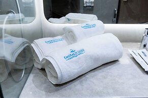 Emerald Luxe A Boutique Hotel