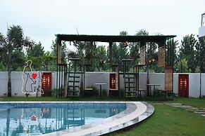 PRAKARAM RESORT AND CAFE