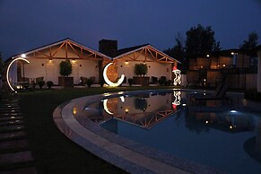 PRAKARAM RESORT AND CAFE