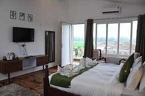 PRAKARAM RESORT AND CAFE