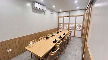 Uberzen Residence Hotel
