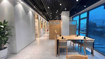Uberzen Residence Hotel