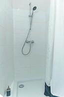 Budget 2BR Apt Near Wiener Stadthalle