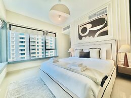 Venduras Sleek 1BR Near Burj Khalifa