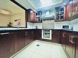 Venduras Sleek 1BR Near Burj Khalifa