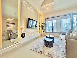 Venduras Sleek 1BR Near Burj Khalifa