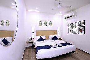 Hotel Red Chilly Pitampura