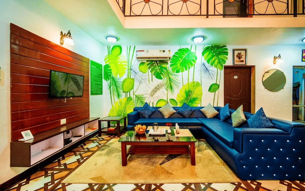 Lavika Stays Villa Palmera