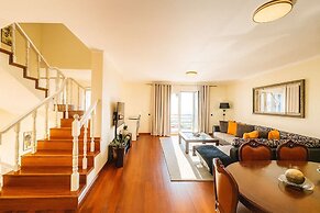 Armando House Ocean View