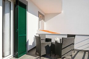 Armando House Ocean View