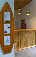 Dar Makai Surf Hotel