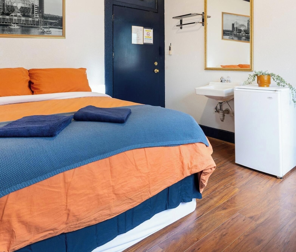 The Guesthouse Vancouver Downtown