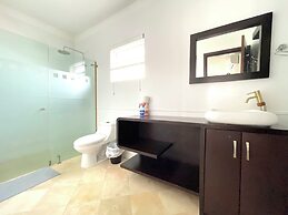 MINI BEACH STUDIOS
